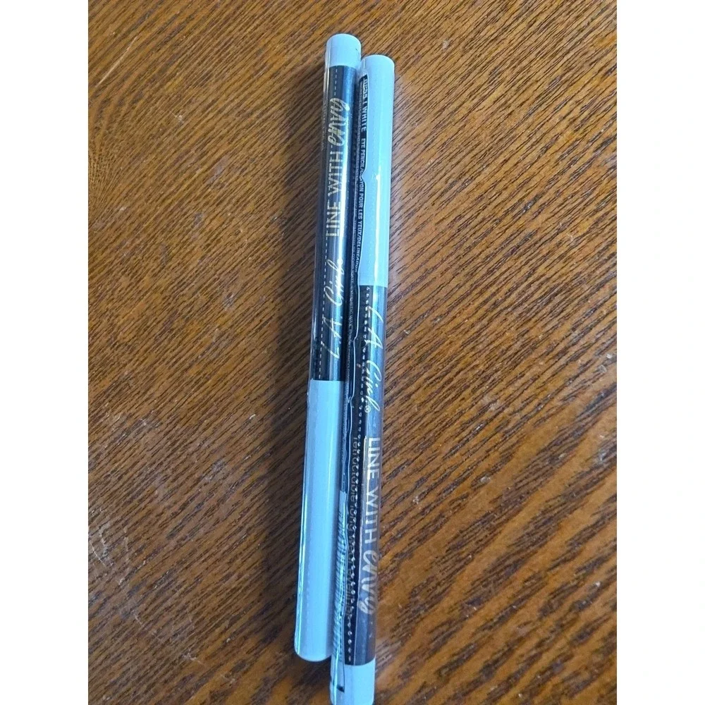 L.A. Girl Line With Envy Retractable Long Wear Eyeliner Lot Of 2‎